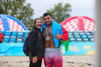 beach wrestling oyan nazariani