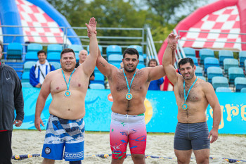 beach wrestling oyan nazariani