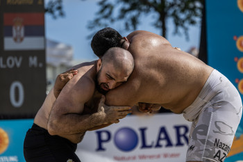 beach wrestling oyan nazariani