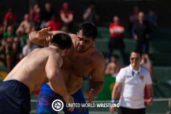 beach wrestling oyan nazariani