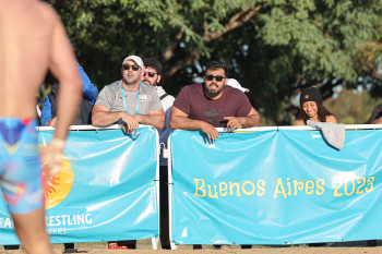 beach wrestling oyan nazariani